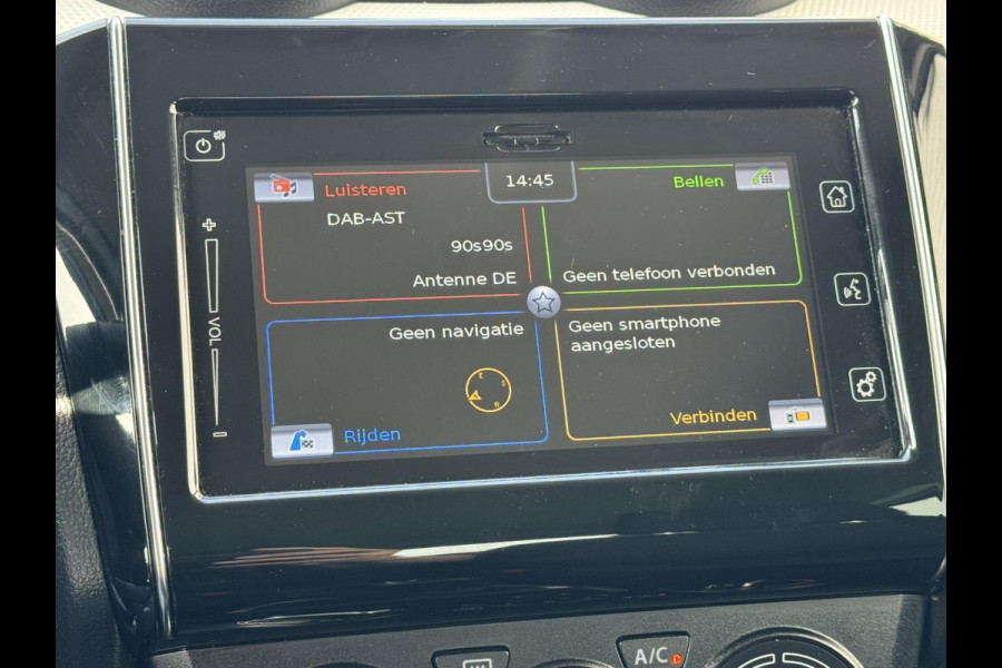 Suzuki Swift 1.2 Select Airco Achteruitrijcamera Apple Carplay Android Auto DAB Bluetooth Verwarmbare buitenspiegels