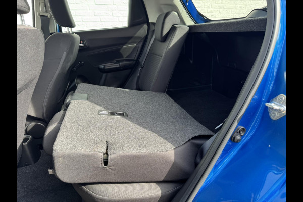 Suzuki Swift 1.2 Select Airco Achteruitrijcamera Apple Carplay Android Auto DAB Bluetooth Verwarmbare buitenspiegels