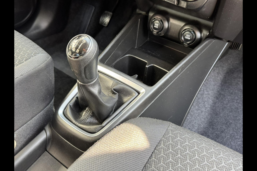 Suzuki Swift 1.2 Select Airco Achteruitrijcamera Apple Carplay Android Auto DAB Bluetooth Verwarmbare buitenspiegels