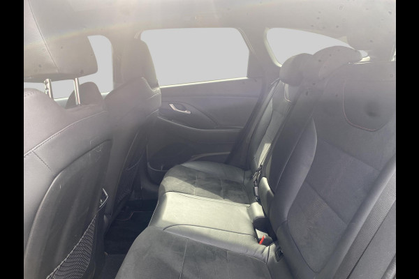 Hyundai i30 Wagon 1.5 T-GDi MHEV N Line Sky | automaat | 160PK | schuifdak | trekhaak Hyundai i30 Wagon 1.5 T-GDi MHEV N Line Sky | automaat | 160PK | schuifdak | trekhaak
