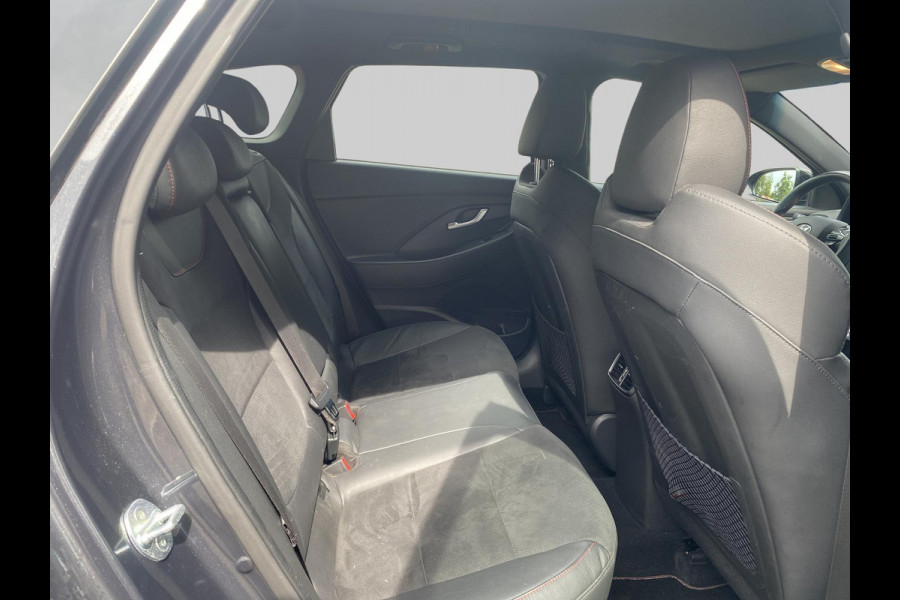 Hyundai i30 Wagon 1.5 T-GDi MHEV N Line Sky | automaat | 160PK | schuifdak | trekhaak Hyundai i30 Wagon 1.5 T-GDi MHEV N Line Sky | automaat | 160PK | schuifdak | trekhaak