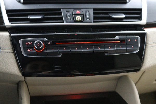 BMW 2 Serie Active Tourer 220i High Executive BMW 2 Serie Active Tourer 220i High Executive