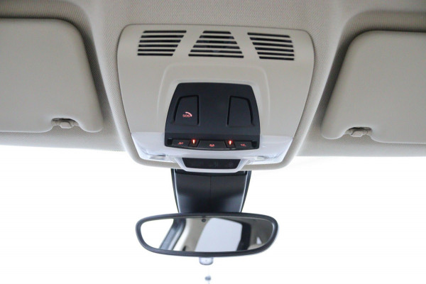 BMW 2 Serie Active Tourer 220i High Executive BMW 2 Serie Active Tourer 220i High Executive