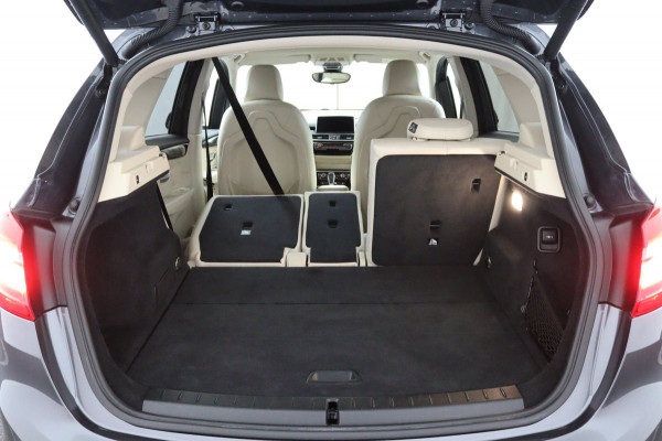 BMW 2 Serie Active Tourer 220i High Executive BMW 2 Serie Active Tourer 220i High Executive