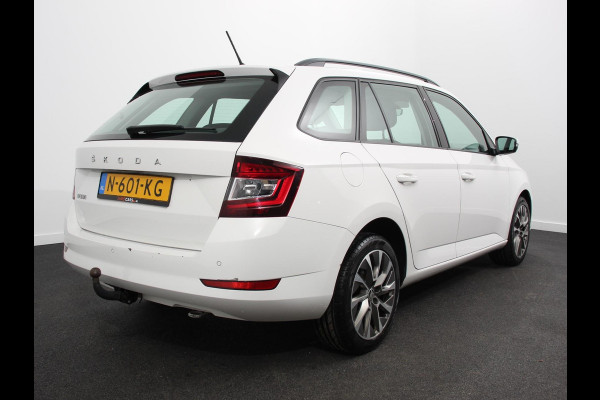 Škoda Fabia Combi 1.0 TSI Automaat Business Edition | Trekhaak | Navigatie | Apple Carplay/Android Auto | Parkeersensoren achter | Stoelverwarming | Cruise Control | Airco | | Lichtmetalen velgen