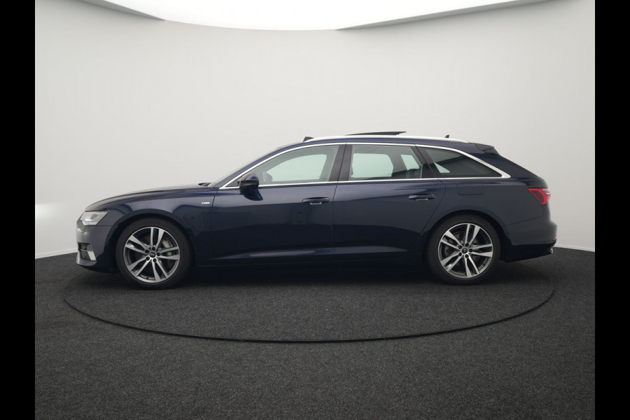 Audi A6 Avant 50 TFSI e quattro S Line Plug In Hybrid 300pk PHEV | Trekhaak Af Fabriek | Panodak | Head Up | Bang & Olufsen | Lederen Sportstoelen Verwarmd | Adaptive Cruise | Apple Carplay | Camera | Blis | Navigatie | Virtual | DAB | JGS-28-R