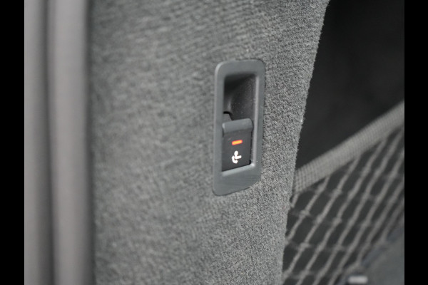 Audi A6 Avant 50 TFSI e quattro S Line Plug In Hybrid 300pk PHEV | Trekhaak Af Fabriek | Panodak | Head Up | Bang & Olufsen | Lederen Sportstoelen Verwarmd | Adaptive Cruise | Apple Carplay | Camera | Blis | Navigatie | Virtual | DAB | JGS-28-R