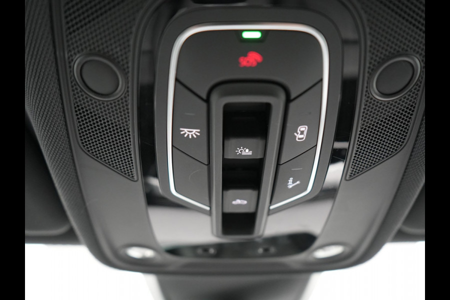 Audi A6 Avant 50 TFSI e quattro S Line Plug In Hybrid 300pk PHEV | Trekhaak Af Fabriek | Panodak | Head Up | Bang & Olufsen | Lederen Sportstoelen Verwarmd | Adaptive Cruise | Apple Carplay | Camera | Blis | Navigatie | Virtual | DAB | JGS-28-R