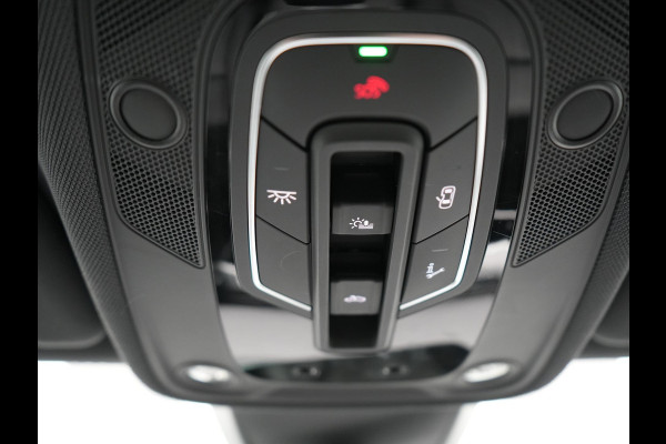Audi A6 Avant 50 TFSI e quattro S Line Plug In Hybrid 300pk PHEV | Trekhaak Af Fabriek | Panodak | Head Up | Bang & Olufsen | Lederen Sportstoelen Verwarmd | Adaptive Cruise | Apple Carplay | Camera | Blis | Navigatie | Virtual | DAB | JGS-28-R