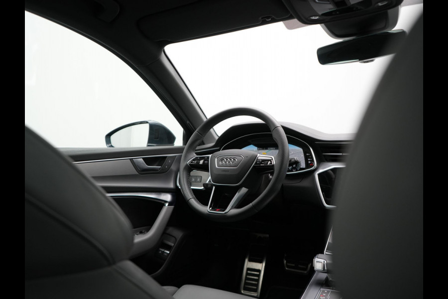 Audi A6 Avant 50 TFSI e quattro S Line Plug In Hybrid 300pk PHEV | Trekhaak Af Fabriek | Panodak | Head Up | Bang & Olufsen | Lederen Sportstoelen Verwarmd | Adaptive Cruise | Apple Carplay | Camera | Blis | Navigatie | Virtual | DAB | JGS-28-R