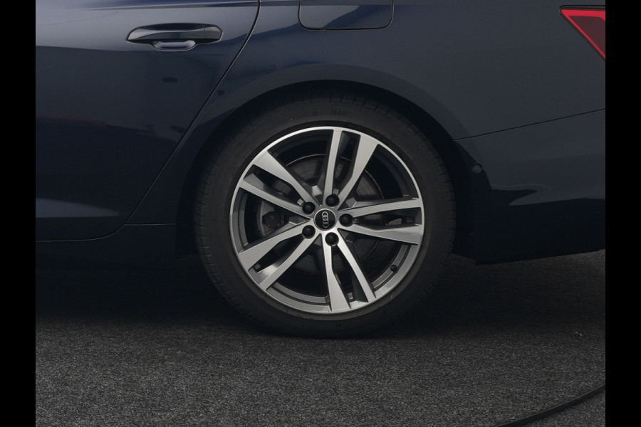 Audi A6 Avant 50 TFSI e quattro S Line Plug In Hybrid 300pk PHEV | Trekhaak Af Fabriek | Panodak | Head Up | Bang & Olufsen | Lederen Sportstoelen Verwarmd | Adaptive Cruise | Apple Carplay | Camera | Blis | Navigatie | Virtual | DAB | JGS-28-R