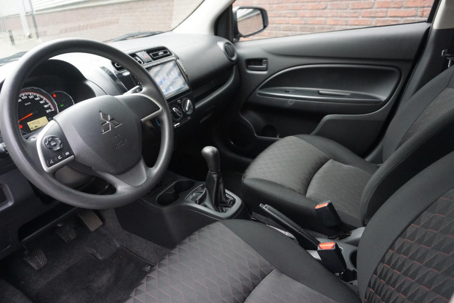 Mitsubishi Space Star 1.2 Cool+/AppleCarPlay Navigatie/Airco/Nette Auto /All-Season banden.
