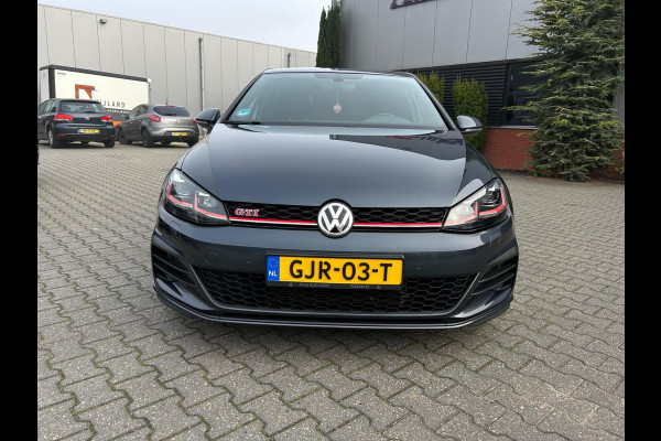 Volkswagen Golf GTI 2.0 TSI 245pk Performance Volkswagen Golf GTI 2.0 TSI 245pk Performance