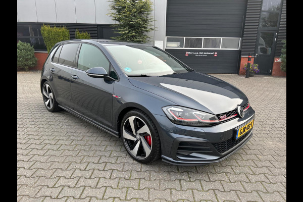 Volkswagen Golf GTI 2.0 TSI 245pk Performance Volkswagen Golf GTI 2.0 TSI 245pk Performance