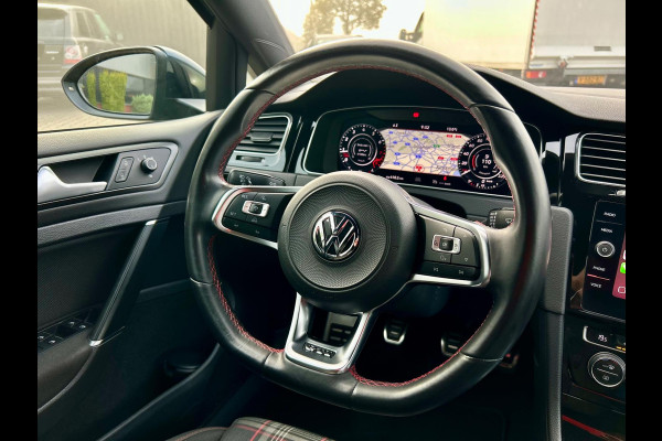 Volkswagen Golf GTI 2.0 TSI 245pk Performance Volkswagen Golf GTI 2.0 TSI 245pk Performance