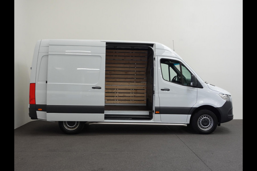 Mercedes-Benz Sprinter 315 Automaat L2H2 RWD Airco Cruise Control Navi Trekhaak