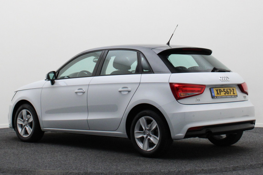 Audi A1 Sportback 1.0 TFSI Advance Sport Automaat Two-Tone, Navigatie, Climate, Stoelverwarming, Cruise, PDC Audi A1 Sportback 1.0 TFSI Advance Sport Automaat Two-Tone, Navigatie, Climate, Stoelverwarming, Cruise, PDC