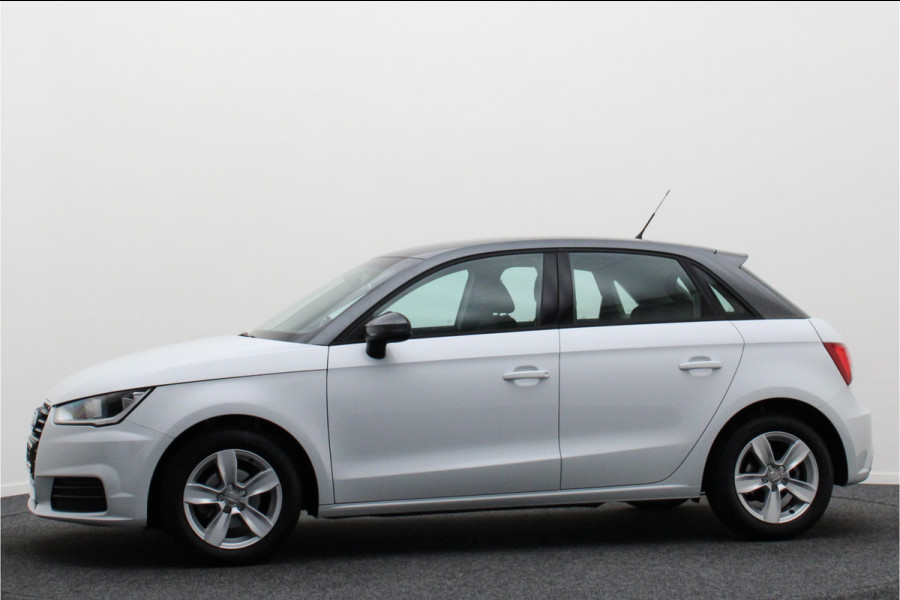 Audi A1 Sportback 1.0 TFSI Advance Sport Automaat Two-Tone, Navigatie, Climate, Stoelverwarming, Cruise, PDC Audi A1 Sportback 1.0 TFSI Advance Sport Automaat Two-Tone, Navigatie, Climate, Stoelverwarming, Cruise, PDC