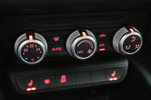 Audi A1 Sportback 1.0 TFSI Advance Sport Automaat Two-Tone, Navigatie, Climate, Stoelverwarming, Cruise, PDC Audi A1 Sportback 1.0 TFSI Advance Sport Automaat Two-Tone, Navigatie, Climate, Stoelverwarming, Cruise, PDC