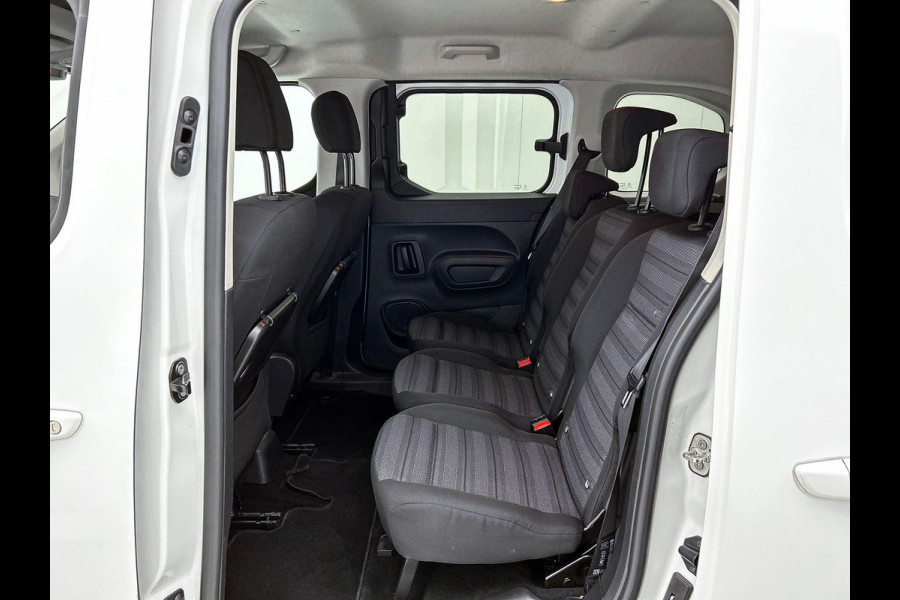 Opel Combo Life 1.2 Turbo Edition 7p. CARPLAY | CRUISE | NAVI Opel Combo Life 1.2 Turbo Edition 7p. CARPLAY | CRUISE | NAVI