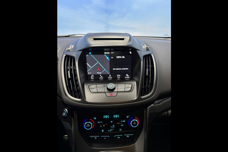 Ford Kuga 1.5 EcoBoost ST Line Navi | Clima | Pano | Trekhaak Ford Kuga 1.5 EcoBoost ST Line Navi | Clima | Pano | Trekhaak