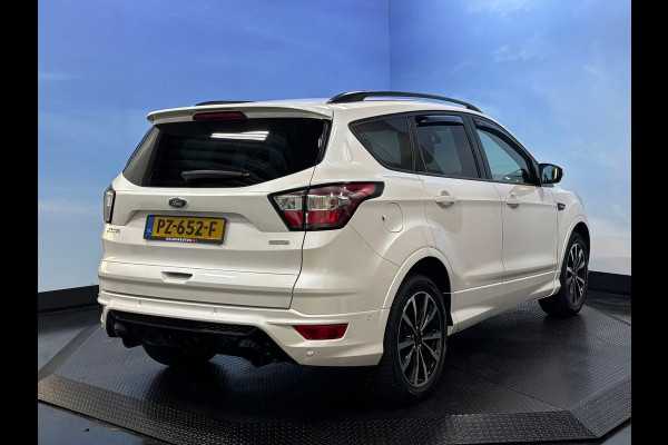 Ford Kuga 1.5 EcoBoost ST Line Navi | Clima | Pano | Trekhaak Ford Kuga 1.5 EcoBoost ST Line Navi | Clima | Pano | Trekhaak