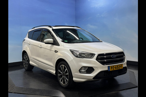 Ford Kuga 1.5 EcoBoost ST Line Navi | Clima | Pano | Trekhaak Ford Kuga 1.5 EcoBoost ST Line Navi | Clima | Pano | Trekhaak