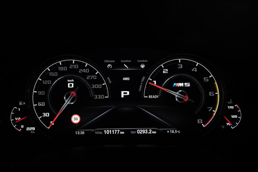 BMW 5 Serie M5 600pk | Softclose | Carbon | HUD