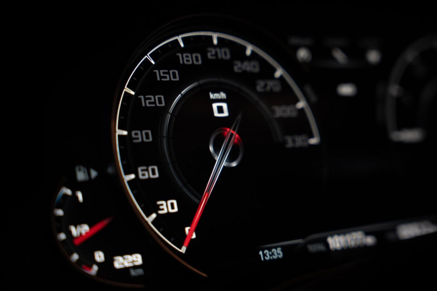 BMW 5 Serie M5 600pk | Softclose | Carbon | HUD