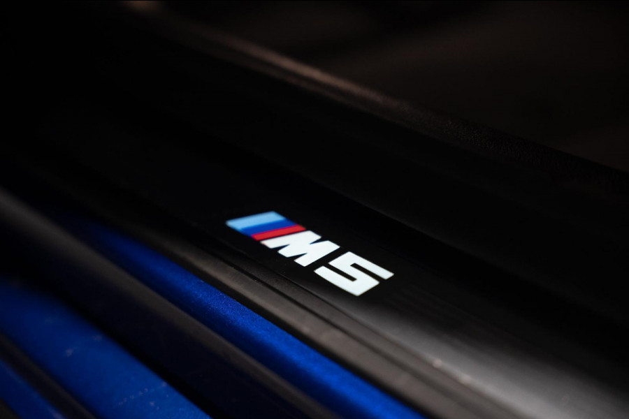 BMW 5 Serie M5 600pk | Softclose | Carbon | HUD