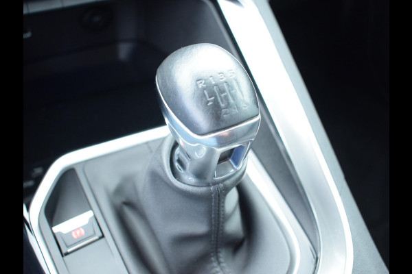 Peugeot 3008 1.2 Turbo Allure Pack Business 130 PK | 3D I-Cockpit | Navigatie | Bluetooth | Apple Carplay/Android Auto | Achteruitrijcamera