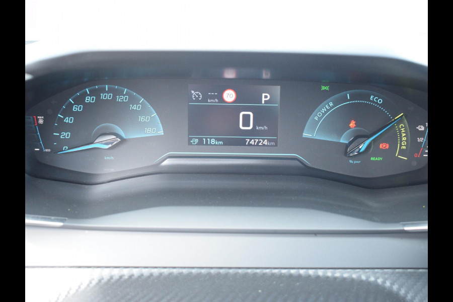 Peugeot e-2008 EV Active Pack 50 kWh | Navigatie | Parkeersensoren achter | Keyless start | Apple Carplay/Android Auto | All Season | Peugeot e-2008 EV Active Pack 50 kWh | Navigatie | Parkeersensoren achter | Keyless start | Apple Carplay/Android Auto | All Season |