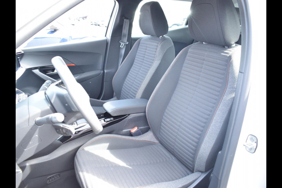 Peugeot e-2008 EV Active Pack 50 kWh | Navigatie | Parkeersensoren achter | Keyless start | Apple Carplay/Android Auto | All Season | Peugeot e-2008 EV Active Pack 50 kWh | Navigatie | Parkeersensoren achter | Keyless start | Apple Carplay/Android Auto | All Season |