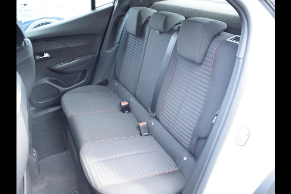 Peugeot e-2008 EV Active Pack 50 kWh | Navigatie | Parkeersensoren achter | Keyless start | Apple Carplay/Android Auto | All Season | Peugeot e-2008 EV Active Pack 50 kWh | Navigatie | Parkeersensoren achter | Keyless start | Apple Carplay/Android Auto | All Season |