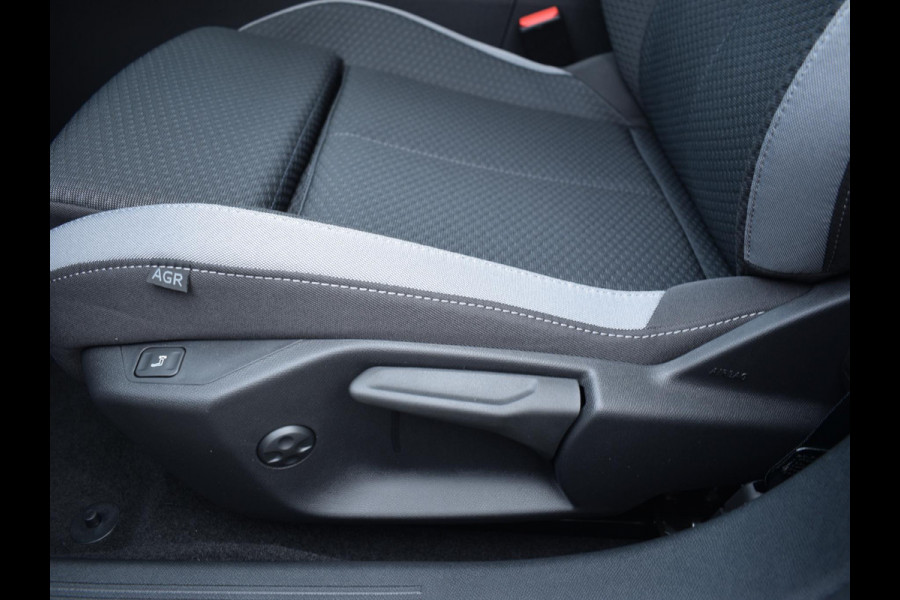 Opel Astra Sports Tourer 1.2 Turbo Hybrid Business Edition