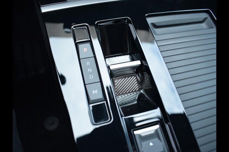 Opel Astra Sports Tourer 1.2 Turbo Hybrid Business Edition