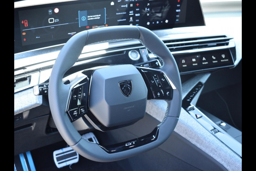 Peugeot 3008 1.2 Hybrid 145 GT ALCANTARA STOELEN MET MASSAGEFUNCTIE | 360 CAMERA | NAVI & CARPLAY |