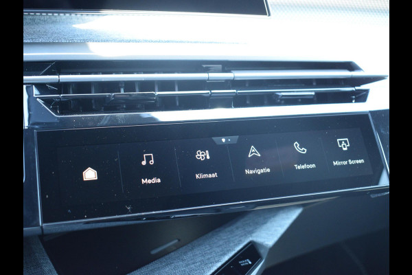 Peugeot 3008 1.2 Hybrid 145 GT ALCANTARA STOELEN MET MASSAGEFUNCTIE | 360 CAMERA | NAVI & CARPLAY |