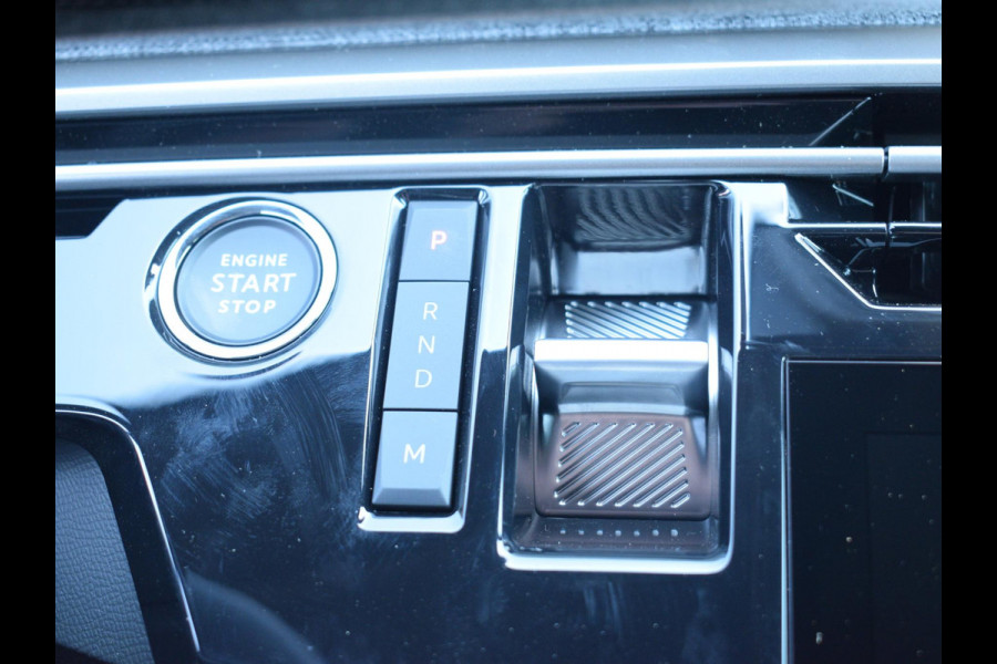 Peugeot 3008 1.2 Hybrid 145 GT ALCANTARA STOELEN MET MASSAGEFUNCTIE | 360 CAMERA | NAVI & CARPLAY |