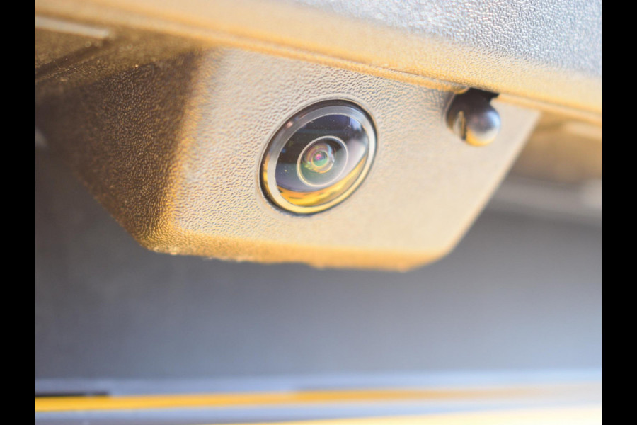 Peugeot 3008 1.2 Hybrid 145 GT ALCANTARA STOELEN MET MASSAGEFUNCTIE | 360 CAMERA | NAVI & CARPLAY |