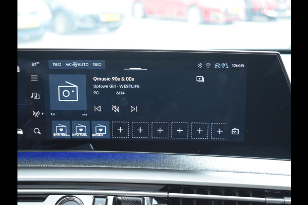 Peugeot 5008 1.2 Hybrid 136 Allure | NAVIGATIE | 360 CAMERA + SENSOREN | E.C.C. | CARPLAY | 7 PERS. | 16.004 KM Peugeot 5008 1.2 Hybrid 136 Allure | NAVIGATIE | 360 CAMERA + SENSOREN | E.C.C. | CARPLAY | 7 PERS. | 16.004 KM