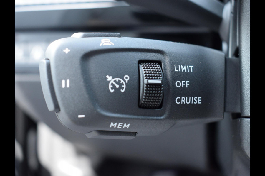 Peugeot 508 SW 1.6 HYbrid 180 Allure | CARPLAY | A.C.C. | 360 CAMERA + SENSOREN | E.C.C. | NAVIGATIE | 8.856 KM