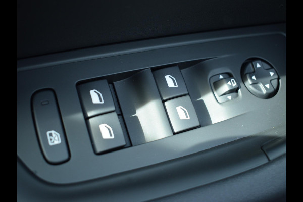 Peugeot 508 SW 1.6 HYbrid 180 Allure | CARPLAY | A.C.C. | 360 CAMERA + SENSOREN | E.C.C. | NAVIGATIE | 8.856 KM