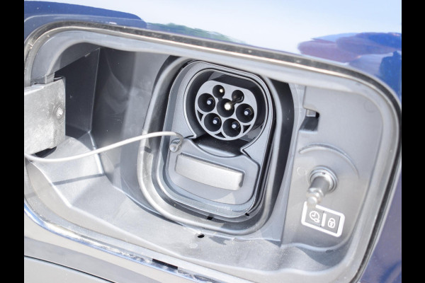 Citroën Ë-C4 Business 156pk Extended range 54 kWh CAMERA MET SENSOREN | NAVI & CARPLAY | E.C.C. | STOELVERWARMING | UIT VOORRAAD LEVERBAAR