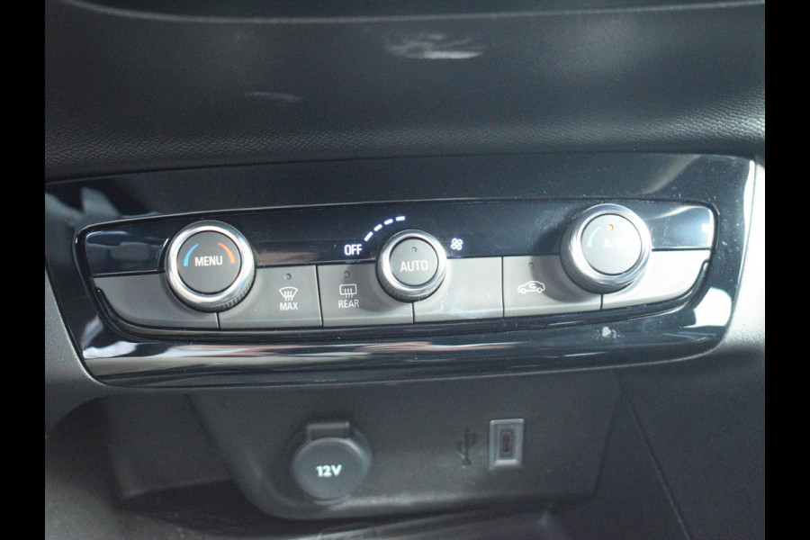 Opel Corsa 1.2 Turbo Hybrid GS 3 FASE | ACHTERUITRIJCAMERA + SENSOREN | CARPLAY | E.C.C. Opel Corsa 1.2 Turbo Hybrid GS 3 FASE | ACHTERUITRIJCAMERA + SENSOREN | CARPLAY | E.C.C.