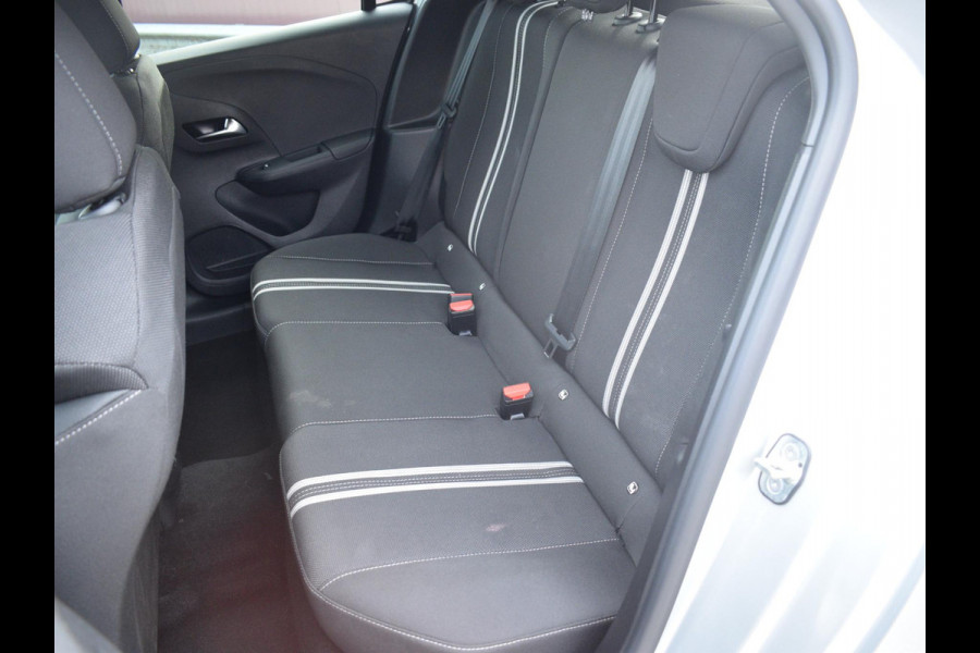 Opel Corsa 1.2 Turbo Hybrid GS 3 FASE | ACHTERUITRIJCAMERA + SENSOREN | CARPLAY | E.C.C. Opel Corsa 1.2 Turbo Hybrid GS 3 FASE | ACHTERUITRIJCAMERA + SENSOREN | CARPLAY | E.C.C.