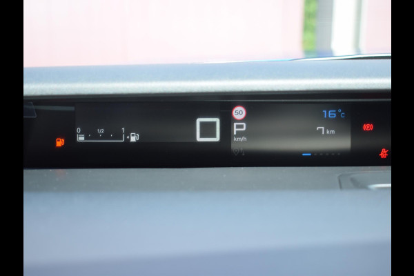 Citroën C3 1.2 Hybrid 110pk Max | NAVIGATIE & CARPLAY | ACHTERUITRIJCAMERA MET SENSOREN | E.C.C.