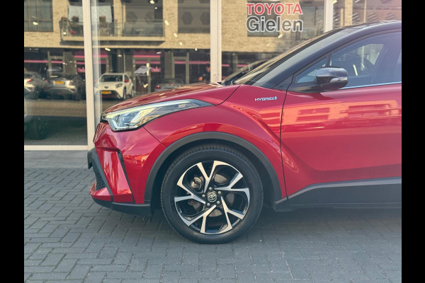 Toyota C-HR 1.8 Hybrid First Edition | Eerste eigenaar, Trekhaak, JBL, Apple CarPlay/Android auto, Dodehoekherkenning, Parkeersensoren, Stoe