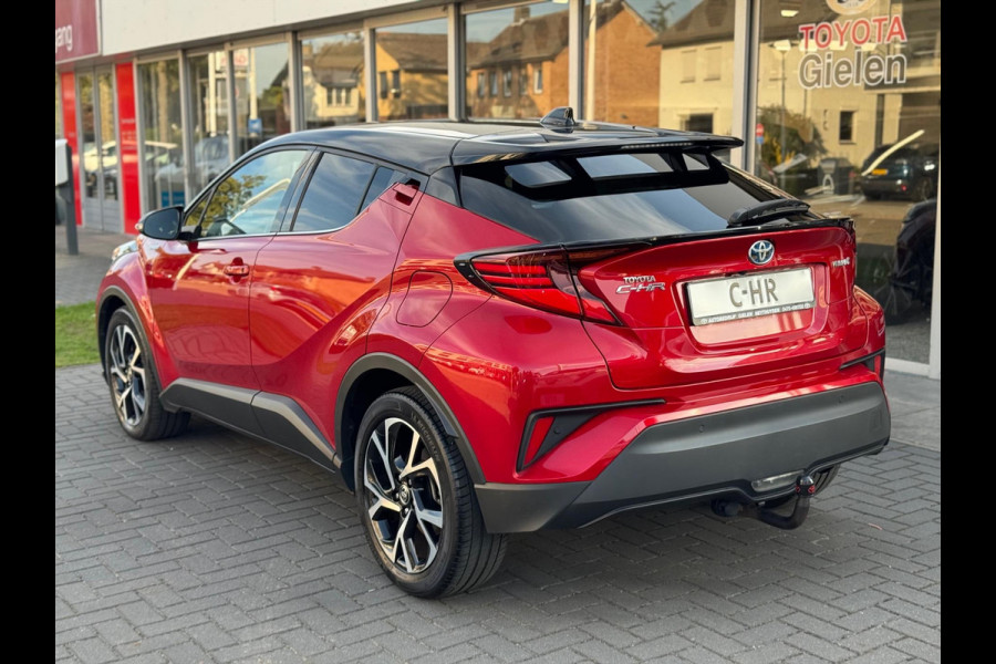 Toyota C-HR 1.8 Hybrid First Edition | Eerste eigenaar, Trekhaak, JBL, Apple CarPlay/Android auto, Dodehoekherkenning, Parkeersensoren, Stoe