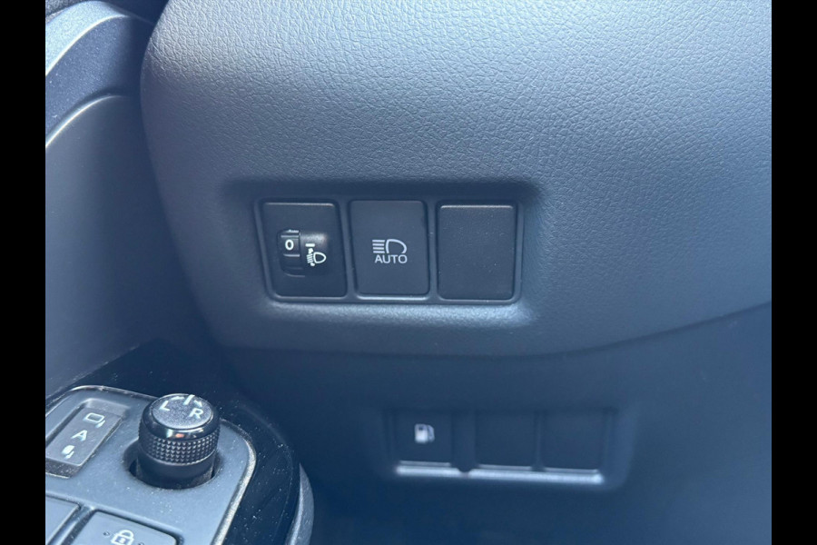 Toyota C-HR 1.8 Hybrid First Edition | Eerste eigenaar, Trekhaak, JBL, Apple CarPlay/Android auto, Dodehoekherkenning, Parkeersensoren, Stoe